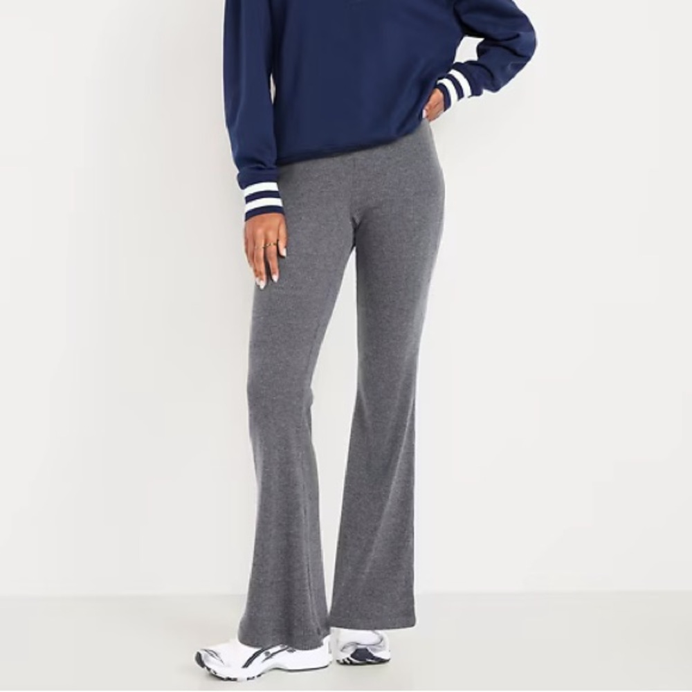 2 pair Old Navy High-Waisted Cozy Ribbed Flare Leggings